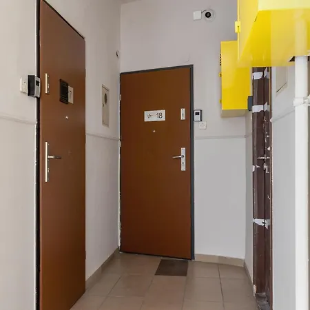 Soft Breeze Ap-1Br With Balcony-Old Town *