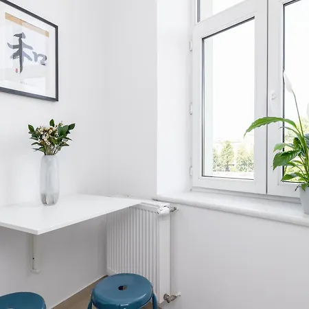 아파트 Soft Breeze Ap-1Br With Balcony-Old Town