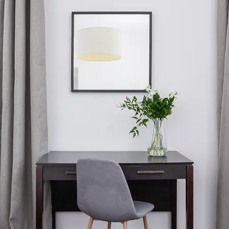 Soft Breeze Ap-1Br With Balcony-Old Town *